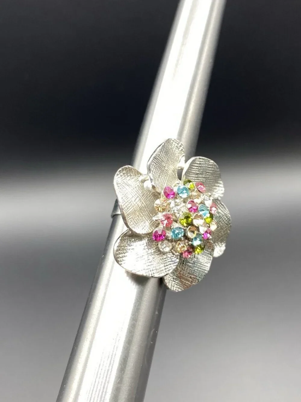 Silver-Tone Statement Ring Flower Multicolored Rhinestone Cocktail Ring Sz 6-8